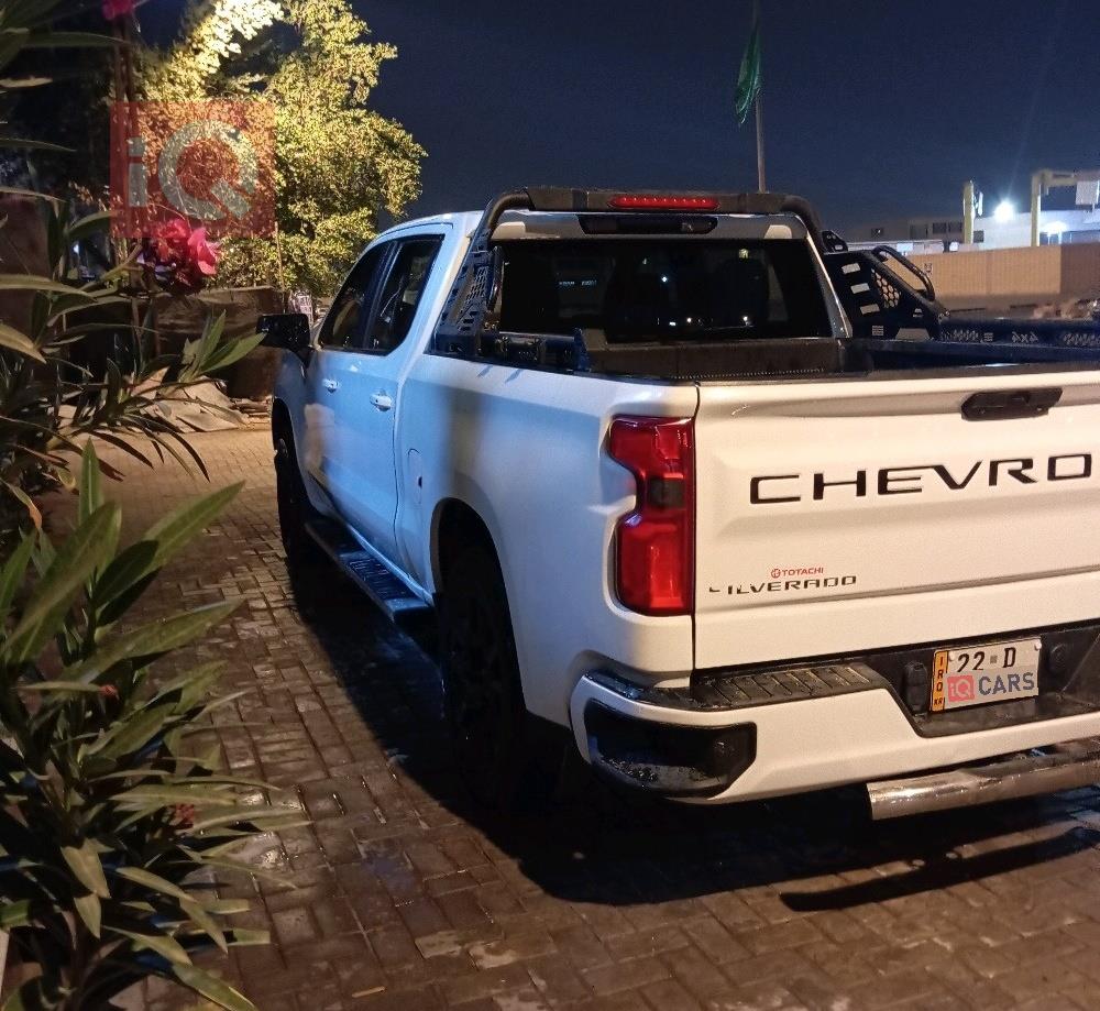Chevrolet Silverado